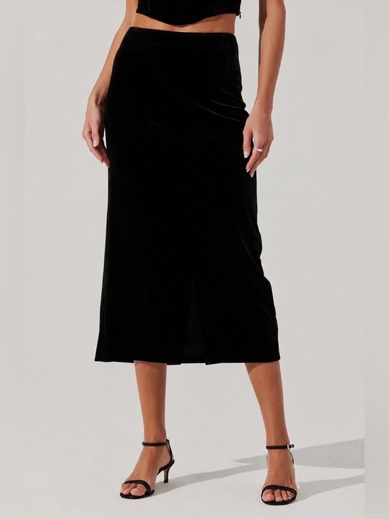 Astr Dresses & Skirts - Astr Black Velvet Midi Slip Skirt A- Line MSRP $67 NWOT Lg